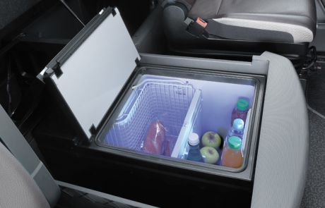 Automotive: Kühlfach Schock Group: Anwendung, Komfort, Automotive, Kühlfach